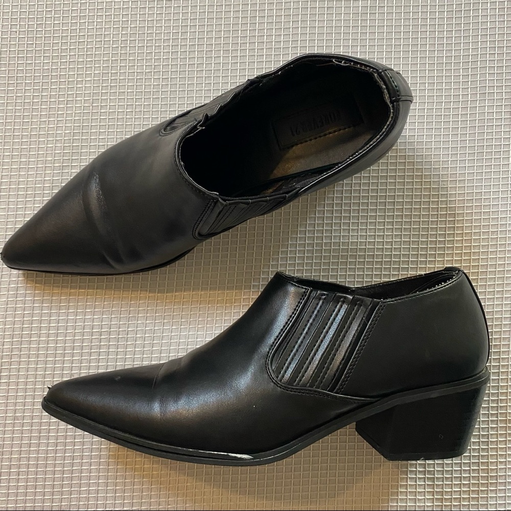 Black Leather Pointed Toe Booties